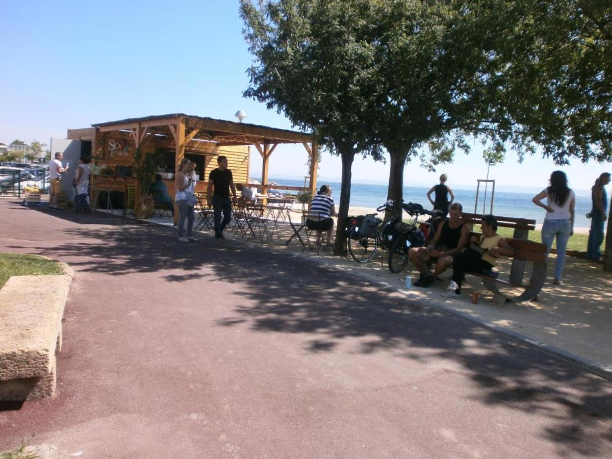Les Hebergements De La Plage En Ville Мартиг Екстериор снимка