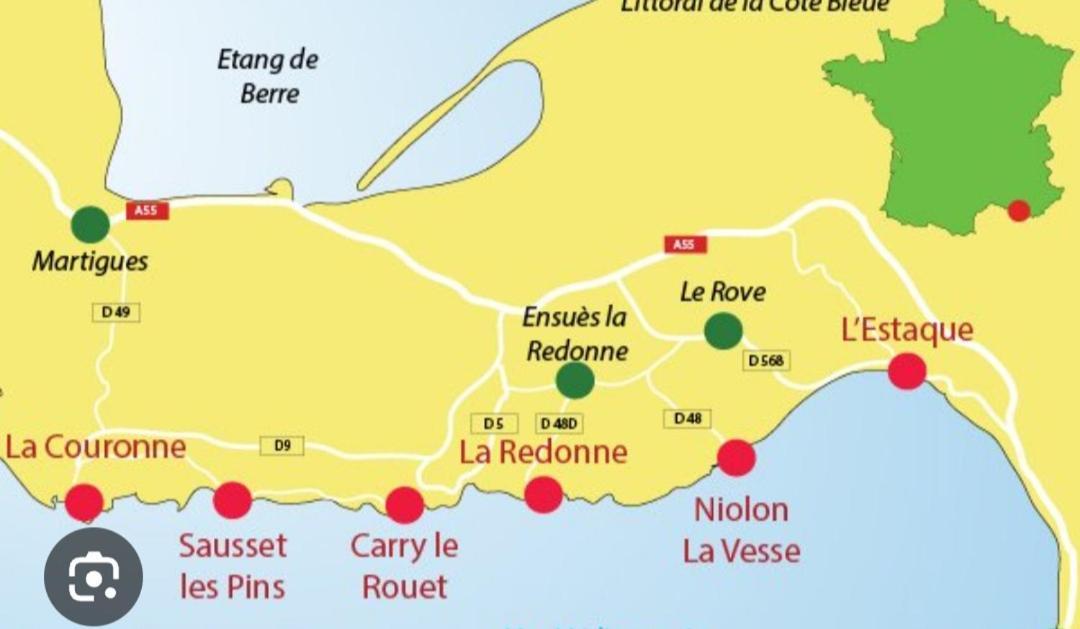 Les Hebergements De La Plage En Ville Мартиг Екстериор снимка